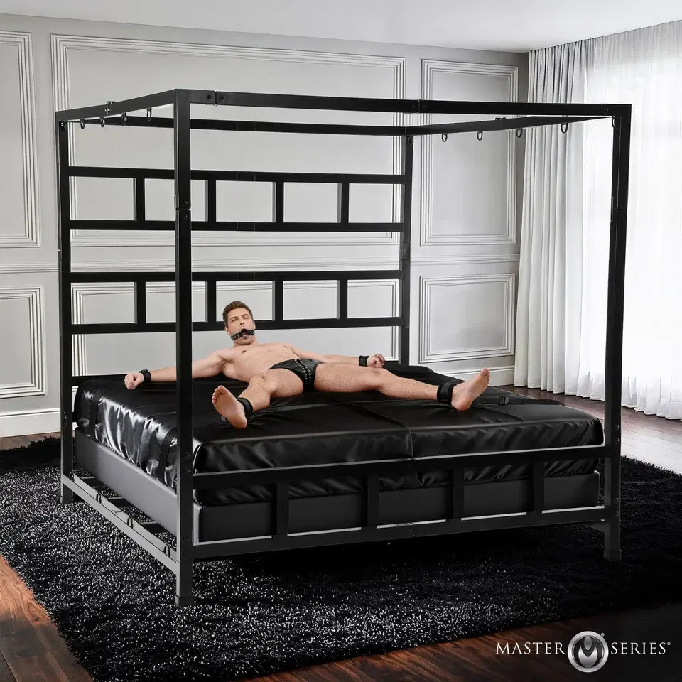 King Size Dungeon Bed with Suspension Canopy